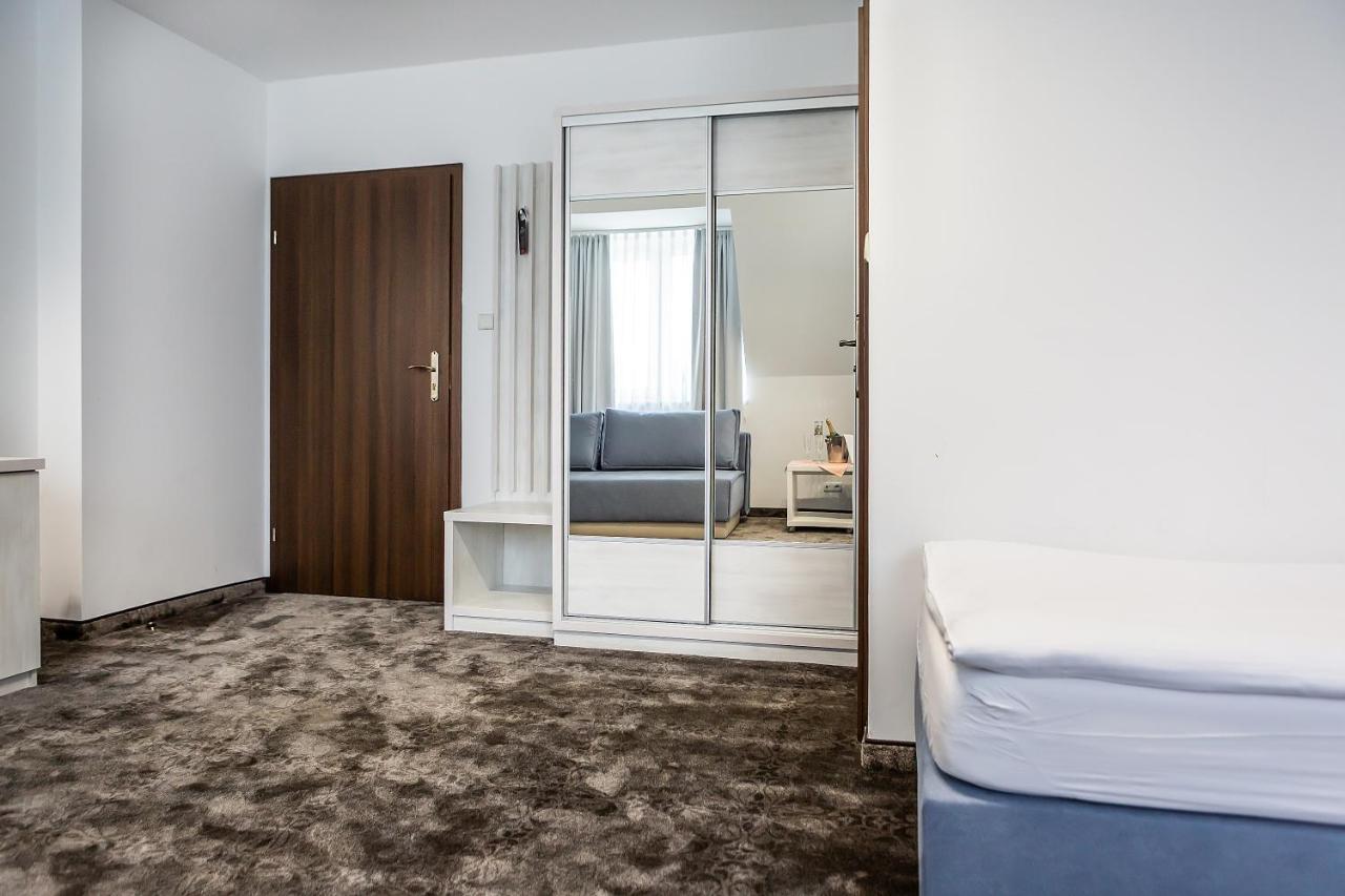 Hotel Jantar Wellness & Spa Устка Екстериор снимка